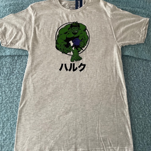 Marvel Other - Marvel T-Shirt  Man Solid medium Short Sleeve Hulk